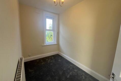 Bedroom 3.jpg