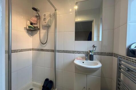 Ensuite.jpg