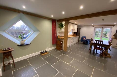 Kitchen 4