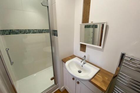 Main En suite