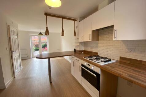 Kitchen / living area