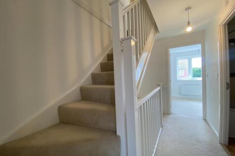 Landing / stairway