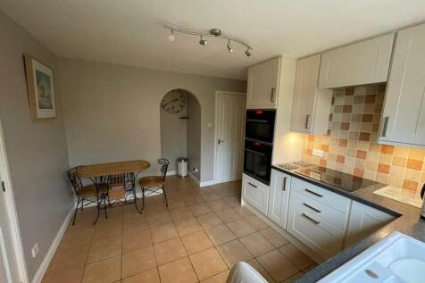 willow bank kitchen 2.jpg