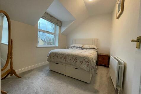 willow bank bedroom 2 2.jpg