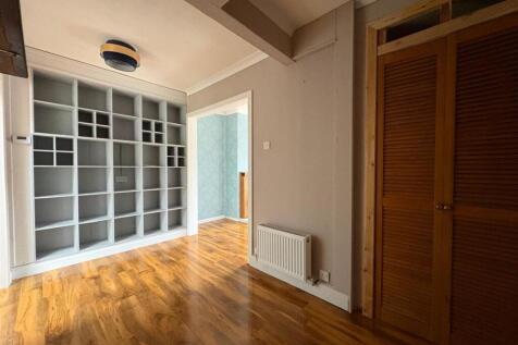 Photo 04-11-2025, 11 41 12.jpg