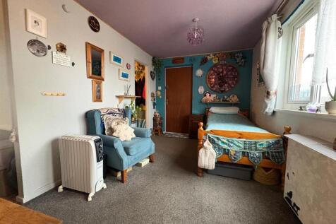 Photo 13-11-2025, 15 15 00 (2).jpg