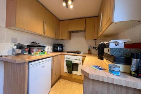 Photo 19-11-2025, 14 43 39 (2).jpg