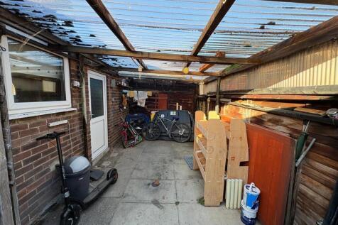 Photo 19-11-2025, 14 43 34 (1).jpg