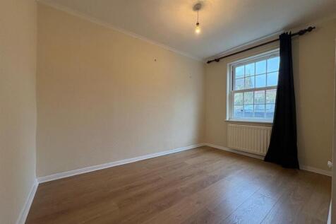 Photo 13-11-2025, 15 14 10 (4).jpg