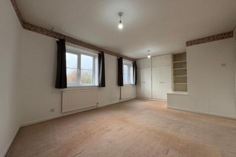 Photo 13-11-2025, 15 14 13 (3).jpg