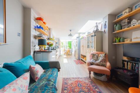 Property Image 4