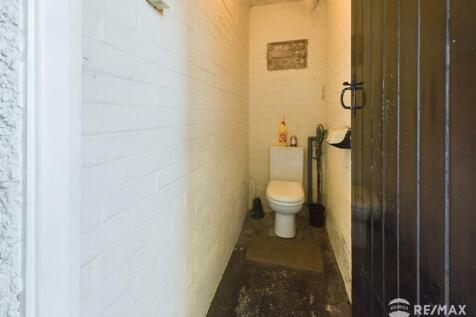 Outside WC.jpg