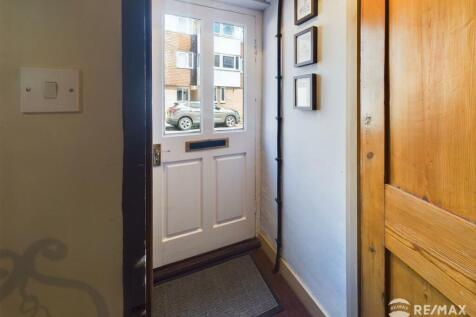 Entrance Lobby.jpg