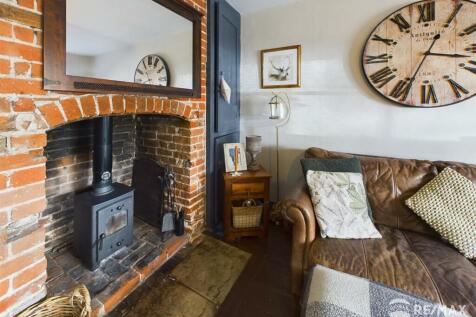 Fireplace.jpg