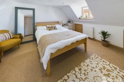 Bedroom 2.jpg