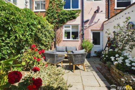 Courtyard Garden.jpg