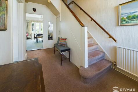 Entrance Hall.jpg