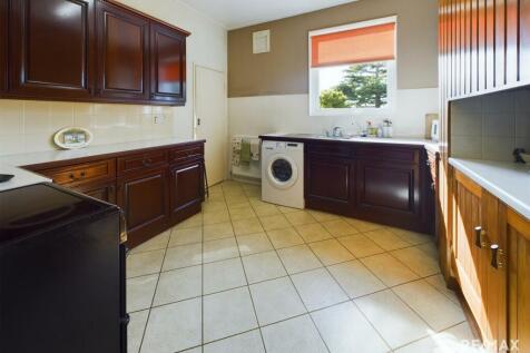 Kitchen.jpg