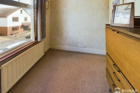 Bedroom 6.jpg