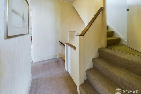 First Floor Landing.jpg