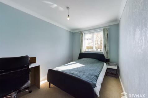 Bedroom 3.jpg