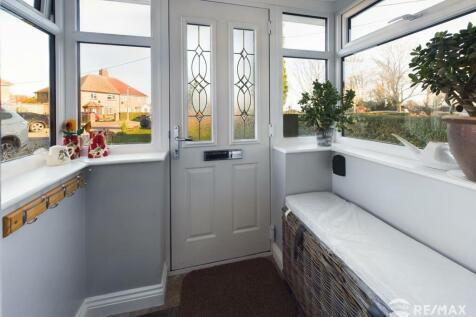Entrance Porch.jpg
