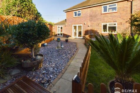 Rear Garden.jpg