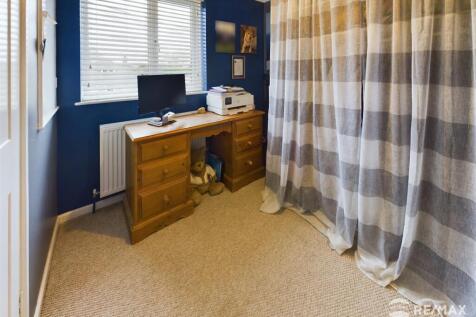 Bedroom 3.jpg