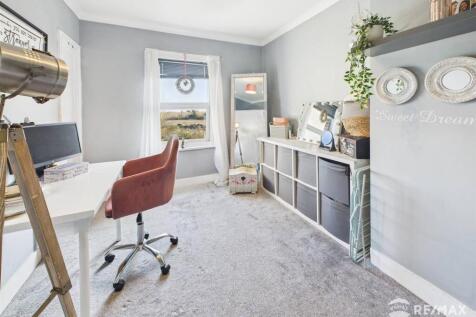 Bedroom 2.jpg