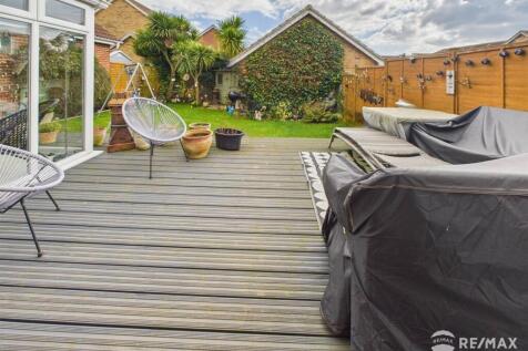 Rear Garden.jpg