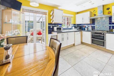 Kitchen Diner.jpg