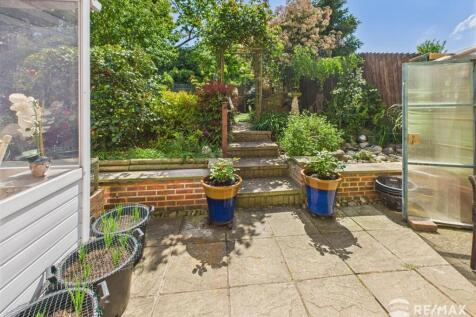 Garden (2).jpg