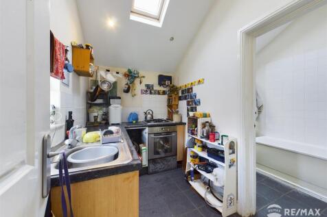 Kitchen.jpg