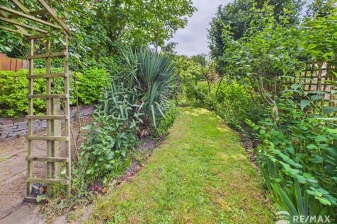 CAM02842G0-PR0219-STILL013.jpg