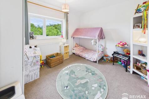 Bedroom 2.jpg