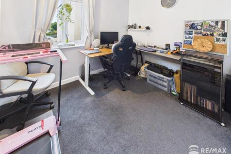 CAM02842G0-PR0230-STILL048.jpg