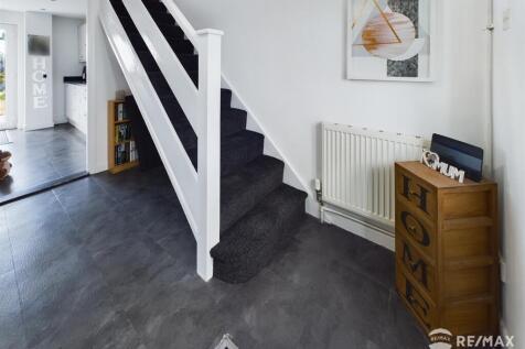 Hallway.jpg