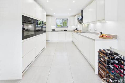 Kitchen Image.jpg