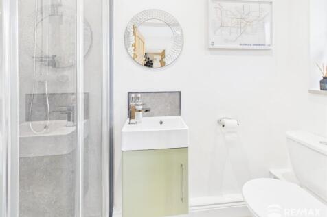 Downstairs Bathroom.jpg