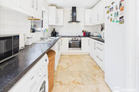 Kitchen.jpg