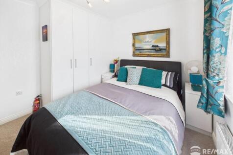 Bedroom 2.jpg