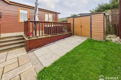 Storage Shed &amp; Patio.jpg