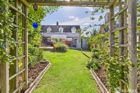 Garden Image 2.jpg