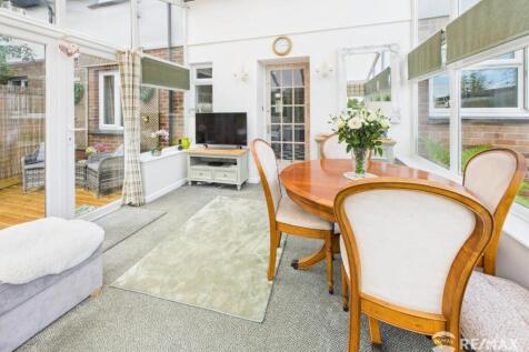 Conservatory Room.jpg
