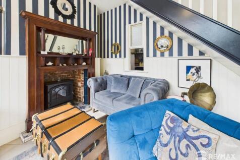 Feature Fireplace.jpg