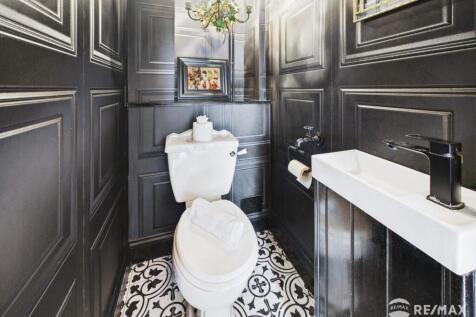 Downstairs WC.jpg