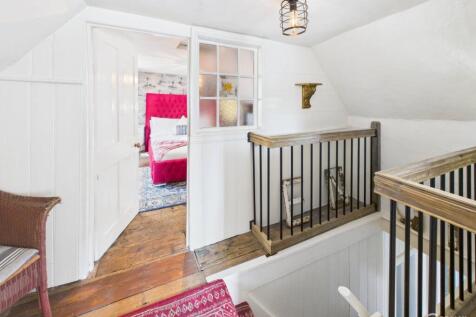 Second Floor Landing.jpg