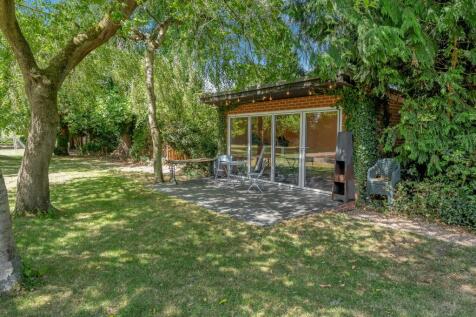 Summer House