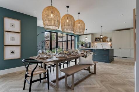 Kitchen / Dining / Family Room