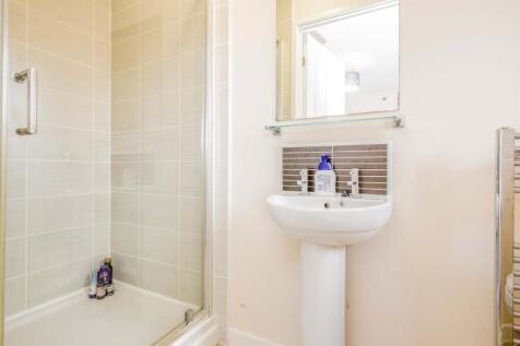 En Suite Shower Room